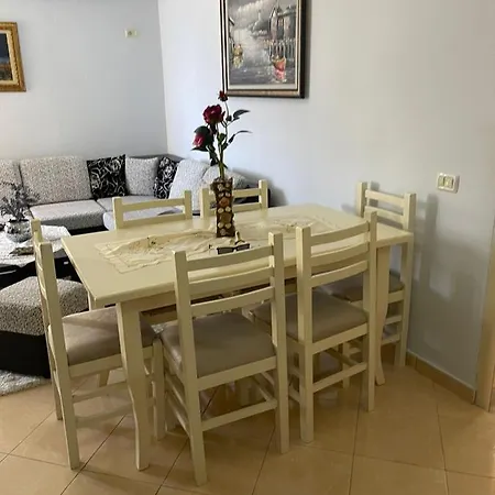 Stavri's * Saranda