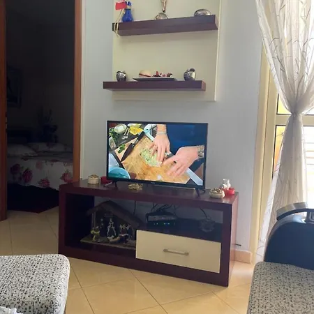 Daire Stavri's Saranda