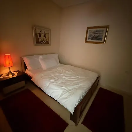 Stavri's Apartamento *